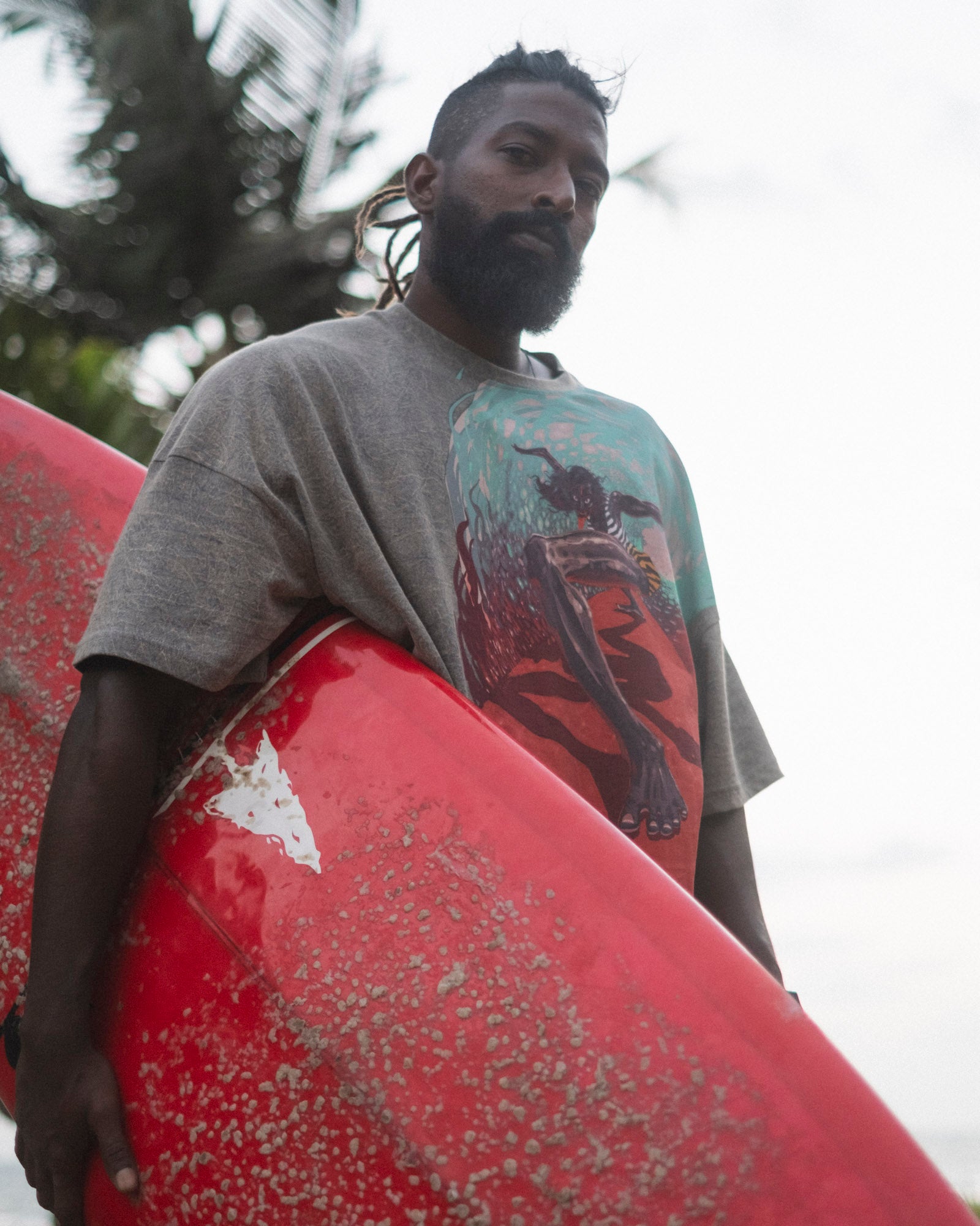 Surfing Kali - Grey